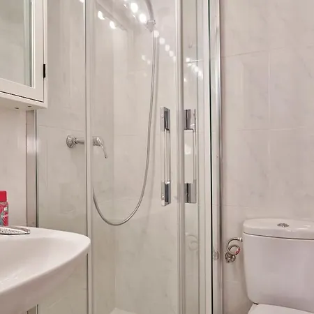 Apartment Bebarceloner Sants - 2 Bedrooms *